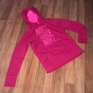 Nike sweatshirt women’s